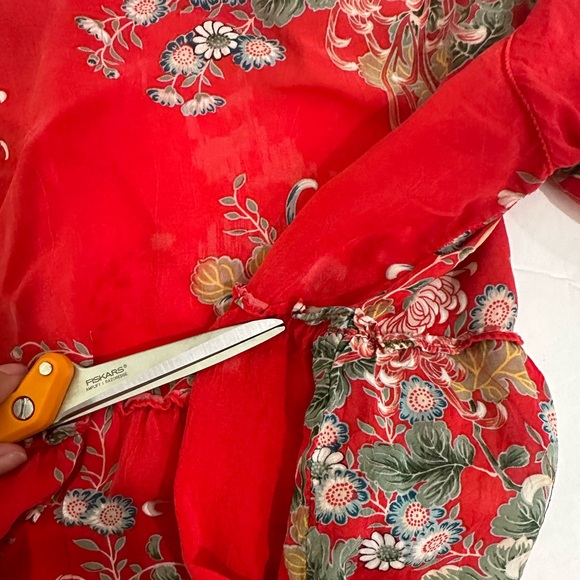 Tianello floral Print Blouse size Large - Picture 11 of 12